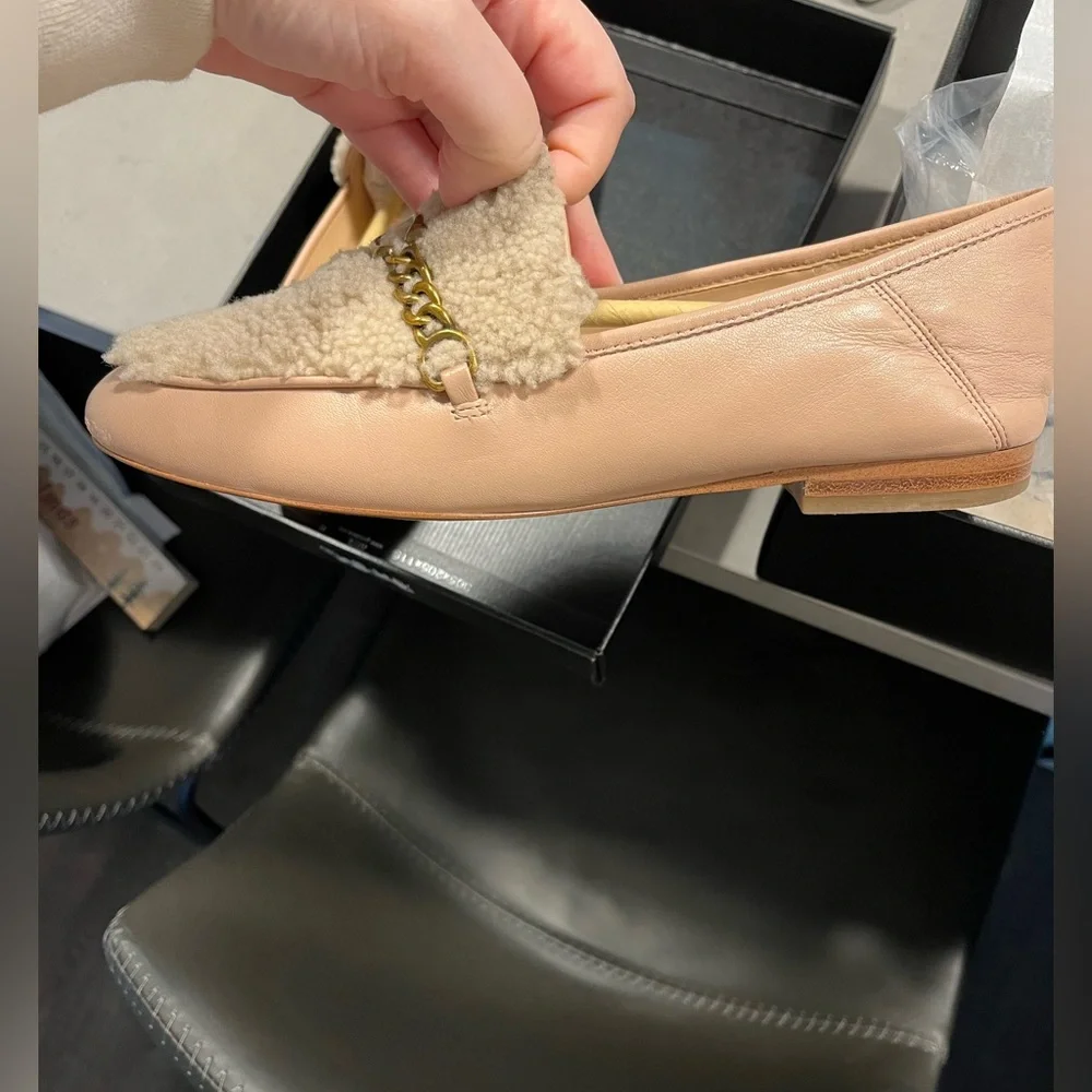 Blush Colored Women’s size 9 Helena Loafer. - Picture 5 of 8